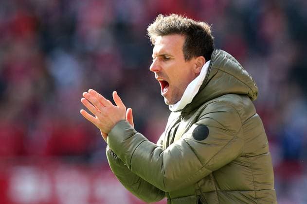 Christian Eichner (Trainer Karlsruher SC) 24.02.2024, Fußball, 2. Bundesliga, FC Kaiserslautern - Karlsruher SC, 23. Spieltag, Saison 2023 24, Fritz Walter Stadion, Kaiserslautern, Deutschland, zmdz, ** DFB & DFL regulations prohibit any use of photographs as image sequences and or quasi-video. ** FC Kaiserslautern - Karlsruher SC