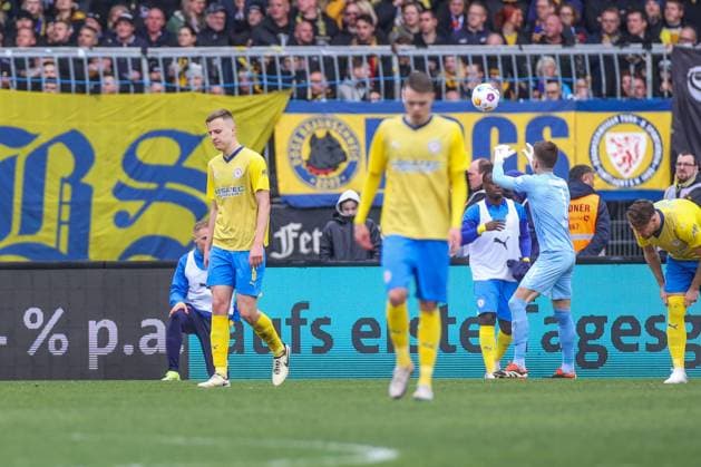24.02.2024, Fussball, 2. Bundesliga, 23. Spieltag, Saison 2023 2024, Eintracht Braunschweig - Hertha BSC, Robert Ivanov (Eintracht Braunschweig) Braunschweig Eintracht Stadion NDS Deutschland xRHR-FOTO TRx
