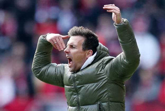 Christian Eichner (Trainer Karlsruher SC) 24.02.2024, Fußball, 2. Bundesliga, FC Kaiserslautern - Karlsruher SC, 23. Spieltag, Saison 2023 24, Fritz Walter Stadion, Kaiserslautern, Deutschland, zmdz, ** DFB & DFL regulations prohibit any use of photographs as image sequences and or quasi-video. ** FC Kaiserslautern - Karlsruher SC