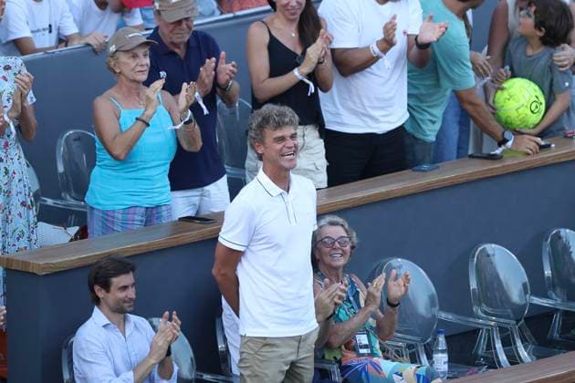Brazilian Jockey Club Former tennis player Gustavo Kuerten and his mother Alice Kuerten watch the Rio Open 2024 Final between Sebastian Baez (ARG) and Mariano Navone (ARG), at the Brazilian Jockey Club, this Sunday 25. 30761 (Daniel Castelo Branco SPP) Copyright: xDanielxCasteloxBrancox xSPPx spp-en-DaCaBr-DANI8830