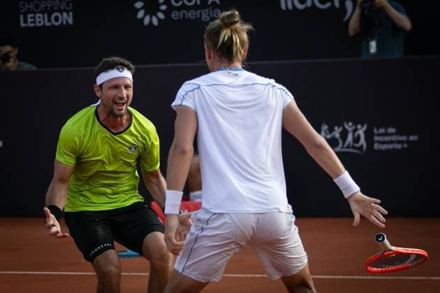 (240226) -- RIO DE JANEIRO, Feb. 26, 2024 -- Nicolas Barrientos (L) of Colombia Rafael Matos of Brazil celebrate victory after the men s doubles final between Lucas Miedler Alexander Erler of Austria and Nicolas Barrientos of Colombia Rafael Matos of Brazil at the 2024 ATP500 Rio Open at Jockey Club Brasileiro in Rio de Janeiro, Brazil, Feb. 25, 2024. (Photo by Xinhua) (SP)BRAZIL-RIO DE JANEIRO-TENNIS-RIO OPEN-MEN S DOUBLES-FINAL ClaudiaxMartini 
