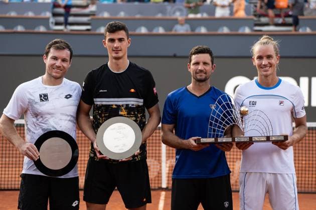 (240226) -- RIO DE JANEIRO, Feb. 26, 2024 -- Nicolas Barrientos (2nd R) of Colombia Rafael Matos (1st R) of Brazil and Lucas Miedler (1st L) Alexander Erler of Austria pose for photos during the awarding ceremony after the men s doubles final between Lucas Miedler Alexander Erler of Austria and Nicolas Barrientos of Colombia Rafael Matos of Brazil at the 2024 ATP500 Rio Open at Jockey Club Brasileiro in Rio de Janeiro, Brazil, Feb. 25, 2024. ) (SP)BRAZIL-RIO DE JANEIRO-TENNIS-RIO OPEN-MEN S DOUBLES-FINAL WangxTiancong 