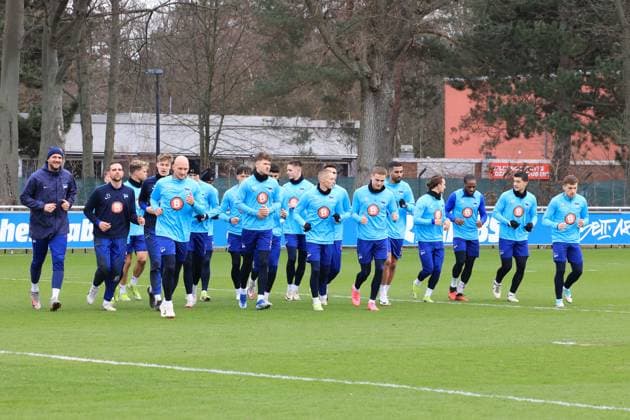 DEU, DFL, 2. FBL Hertha BSC, Training, 26.02.2024, Sportforum, Berlin, DEU, DFL, 2. FBL Hertha BSC, Training, im Bild Auslauftraining, auslaufen nach einem Spiel, Hertha-Spielerkreis DFL - regulations prohibit any use of Photographs as image sequences and or quasi-video Foto: Juergen Engler nordphoto GmbH