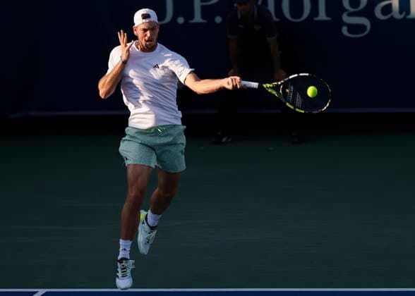 Maximilian Marterer (GER), Dubai Duty Free Tennis Championships, Dubai, U.A.E. Tennis - Dubai Tennis Championships 2024 - ATP, Tennis Herren - Dubai Duty Free Tennis Stadium - Dubai - - United Arab Emirates - 27 February 2024. Copyright: xJuergenxHasenkopfx