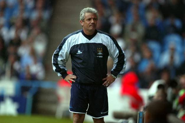 Onderwerp Subject: Manchester City Premier League Club Team Country: Manchester City Seizoen Season: 2002 2003 FOTO PHOTO: Manchester City s coach Kevin KEEGAN MANCHESTER ENG Content not available for redistribution in The Netherlands directly or indirectly through any third parties. Copyright: xBSRxAgencyx 02190824CA7C8266