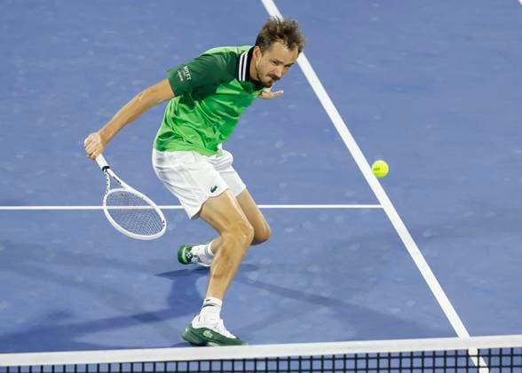 Daniil Medvedev, Dubai Duty Free Tennis Championships, Dubai, U.A.E. Tennis - Dubai Tennis Championships 2024 - ATP, Tennis Herren - Dubai Duty Free Tennis Stadium - Dubai - - United Arab Emirates - 27 February 2024. Copyright: xJuergenxHasenkopfx