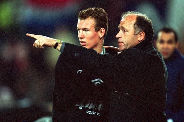 Onderwerp Subject: FC Groningen Reklame: Club Team Country: FC Groningen Seizoen Season: 2000 2001 FOTO PHOTO: FC Groningen s Arjen ROBBEN NLD Content not available for redistribution in The Netherlands directly or indirectly through any third parties. Copyright: xBSRxAgencyx 011914485