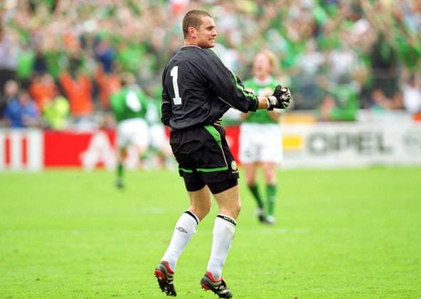Onderwerp Subject: Ireland - Holland (1-0) WC Qualification match Club Team Country: Ireland Seizoen Season: 2001 2002 FOTO PHOTO: Ireland s goalkeeper Shay GIVEN IRL Content not available for redistribution in The Netherlands directly or indirectly through any third parties. Copyright: xBSRxAgencyx 01197891