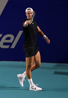 (240228) -- ACAPULCO, Feb. 28, 2024 -- Holger Rune of Denmark reacts during the men s singles first round match against Michael Mmoh of the United States at the 2024 ATP, Tennis Herren Mexican Open tennis tournament in Acapulco, Mexico, Feb. 27, 2024. ) (SP)MEXICO-ACAPULCO-TENNIS-ATP-MEXICAN OPEN LixMengxin 