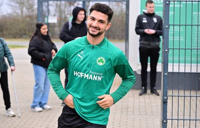 28.02.2024 - Fussball - 2. Bundesliga - Saison 2023 2024 - SpVgg Greuther Fürth Fuerth ( Kleeblatt ) - Training - - xwoxzix - Kerim Calhanoglu (21, SpVgg Greuther Fürth )