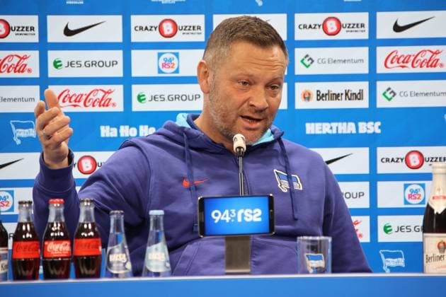 DEU, DFL, 2. FBL Hertha BSC, PK, 28.02.2024, Sportforum, Berlin, DEU, DFL, 2. FBL Hertha BSC, PK, im Bild Cheftrainer Pal Dardai (Hertha BSC Berlin), Benjamin Weber (Sportdirektor, Hertha BSC Berlin) DFL - regulations prohibit any use of Photographs as image sequences and or quasi-video Foto: Juergen Engler nordphoto GmbH