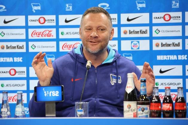 DEU, DFL, 2. FBL Hertha BSC, PK, 28.02.2024, Sportforum, Berlin, DEU, DFL, 2. FBL Hertha BSC, PK, im Bild Cheftrainer Pal Dardai (Hertha BSC Berlin), Benjamin Weber (Sportdirektor, Hertha BSC Berlin) DFL - regulations prohibit any use of Photographs as image sequences and or quasi-video Foto: Juergen Engler nordphoto GmbH