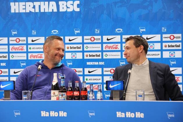 DEU, DFL, 2. FBL Hertha BSC, PK, 28.02.2024, Sportforum, Berlin, DEU, DFL, 2. FBL Hertha BSC, PK, im Bild Cheftrainer Pal Dardai (Hertha BSC Berlin), Benjamin Weber (Sportdirektor, Hertha BSC Berlin) DFL - regulations prohibit any use of Photographs as image sequences and or quasi-video Foto: Juergen Engler nordphoto GmbH