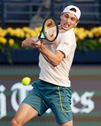 Ugo Humbert, Dubai Duty Free Tennis Championships, Dubai, U.A.E. Tennis - Dubai Tennis Championships 2024 - ATP, Tennis Herren - Dubai Duty Free Tennis Stadium - Dubai - - United Arab Emirates - 28 February 2024. Copyright: xJuergenxHasenkopfx