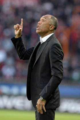 France League 1 Soccer 2015: Paris Saint Germain vs Lens MAR 07 Antoine Kombouare - 07.03.2015 - PSG Lens - 28eme journee de Ligue 1 .Photo : Andre Ferreira Icon Paris France EDITORIAL USE ONLY Copyright: xx ZUMA-20150307_zaa_ci1_354.jpg Ferreira IconxSportsx csmphototwo063603
