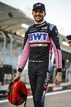 OCON Esteban (fra), Alpine F1 Team A524, portrait during the Formula 1 Gulf Air Bahrain Grand Prix 2024, 1st round of the 2024 FIA Formula One World Championship, WM, Weltmeisterschaft from February 29 to March 2, 2024 on the Bahrain International Circuit, in Sakhir, Bahrain - F1 - BAHRAIN GRAND PRIX 2024 DPPI Panoramic  240228_R01BAHRAIN__BR30797