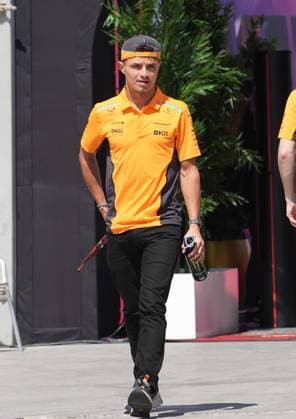 29.02.2024, Bahrain International Circuit, Sakhir, Formula 1 Gulf Air Bahrain Grand Prix 2024 ,im Bild Lando Norris (GBR), McLaren F1 Team Sakhir Bahrain International Circuit Bahrain