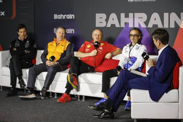 Sport Bilder des Tages WOLFF Toto (aut), Team Principal & CEO of Mercedes AMG F1 Team, portrait BROWN Zak (usa), CEO of of McLaren Racing, portrait VASSEUR Frà dà ric (fra), Team Principal & General Manager of the Scuderia Ferrari, portrait MEKIES Laurent (fra), Team Principal of Visa Cash App RB F1 Team, portrait press conference, PK, Pressekonferenz during the Formula 1 Gulf Air Bahrain Grand Prix 2024, 1st round of the 2024 FIA Formula One World Championship, WM, Weltmeisterschaft from February 29 to March 2, 2024 on the Bahrain International Circuit, in Sakhir, Bahrain - F1 - BAHRAIN GRAND PRIX 2024 DPPI Panoramic 240229_R01BAHRAIN__BR50933