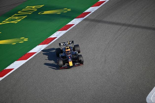 March 1, 2024, Sakhir, Bahrain: MAX VERSTAPPEN (NED) of Oracle Red Bull Racing 1 racing during FP3 during the Formula 1 Bahrain Grand Prix. Sakhir Bahrain - ZUMAb177 0418827638st Copyright: xTaidghxBarronx