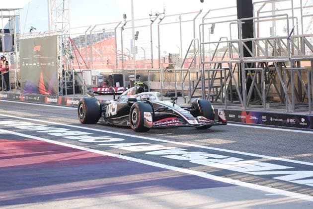 01.03.2024, Bahrain International Circuit, Sakhir, Formula 1 Gulf Air Bahrain Grand Prix 2024 ,im Bild Nico Hülkenberg (DEU), Haas F1 Team Sakhir Bahrain International Circuit Bahrain
