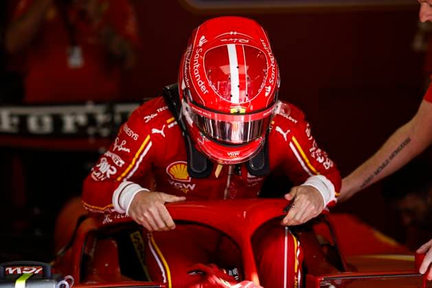 LECLERC Charles (mco), Scuderia Ferrari SF-24, portrait during the Formula 1 Gulf Air Bahrain Grand Prix 2024, 1st round of the 2024 FIA Formula One World Championship, WM, Weltmeisterschaft from February 29 to March 2, 2024 on the Bahrain International Circuit, in Sakhir, Bahrain - F1 - BAHRAIN GRAND PRIX 2024 DPPI Panoramic  240301_R01_BAHRAIN__BR51612