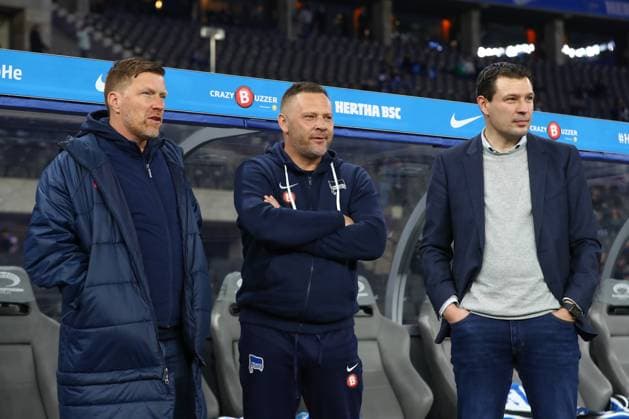 01.03.2024, xtgx, Fussball - 2.Bundesliga, Hertha BSC Berlin - Holstein Kiel emspor, v.l. Andreas Zecke Neuendorf (Hertha, Leiter Lizenzbereich), Pal Dardai (Hertha, Trainer), Benjamin Weber (Hertha, Sportdirektor) (DFL DFB REGULATIONS PROHIBIT ANY USE OF PHOTOGRAPHS as IMAGE SEQUENCES and or QUASI-VIDEO) Berlin