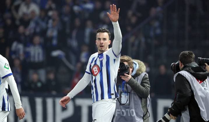 Haris Tabakovic jubelt nach 1:0 Freude Emotion Jubel Fußball Fussball DFL 2.Bundesliga Herren 24.Spieltag Saison 2023 2024 01.03.2024 Hertha BSC Berlin vs. Holstein Kiel DFL regulations prohibit any use of photographs as image sequences and or quasi-video