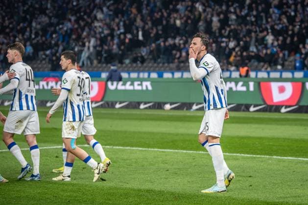 2. Fußball Bundesliga, Hertha BSC vs Holstein Kiel. Berlin, 01.03.2024 Jubel zum 2:0 durch Haris Tabakovic (Hertha BSC, 25) 2. Fußball Bundesliga, Hertha BSC vs Holstein Kiel, Olympiastadion, Berlin, 01.03.2024 DFL REGULATIONS PROHIBIT ANY USE OF PHOTOGRAPHS AS IMAGE SEQUENCES AND OR QUASI-VIDEO.