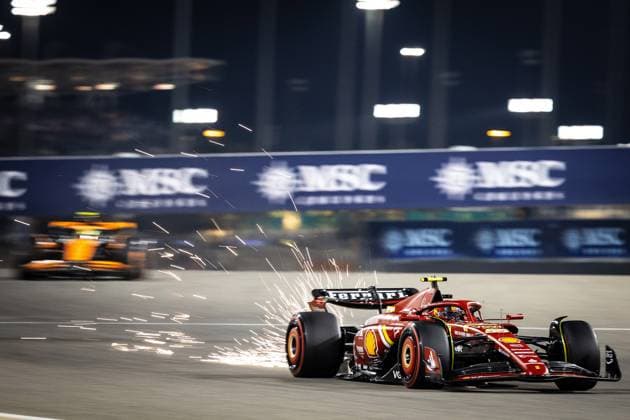 Carlos Sainz jr., (ESP, Scuderia Ferrari 55) BHR, Formel 1 Rennen, Bahrain International Circuit, 01.03.24 BHR, Formel 1 Rennen, Bahrain International Circuit, 01.03.24 Manama
