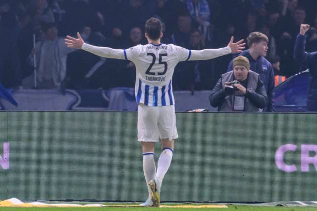 Tor, Haris Tabakovic (Hertha BSC, 25), 2:0, Tor, Treffer, Jubel, Torjubel, Freude, Begeisterung, Hertha BSC - Holstein Kiel, 2. Bundesliga, Fussball, DFB, Spielzeit 2023 2024, 24. Spieltag, Olympia - Stadion Berlin, DFB DFL REGULATIONS PROHIBIT ANY USE OF PHOTOGRAPHS AS IMAGE SEQUENCES AND OR QUASI-VIDEO, 01.03. 2024, Foto: HMB Media Uwe Koch