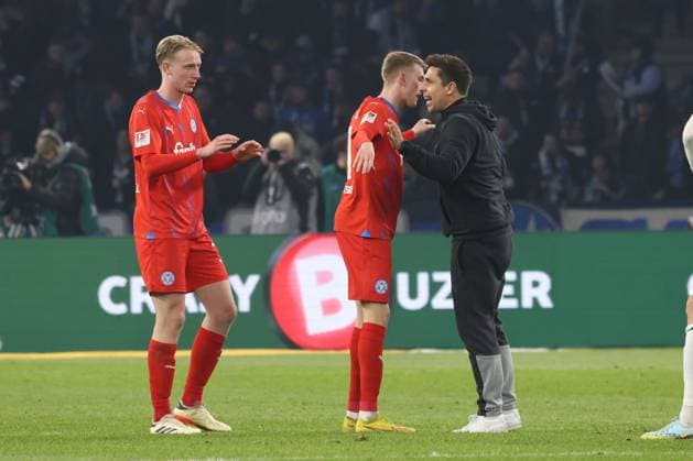 DEU, DFL, 2. FBL, Hertha BSC vs. Holstein Kiel, 01.03.2024, Berliner Olympiastadion, Berlin, DEU, DFL, 2. FBL, Hertha BSC vs. Holstein Kiel, im Bild Cheftrainer Marcel Rapp (Holstein Kiel) DFL - regulations prohibit any use of Photographs as image sequences and or quasi-video Foto: Juergen Engler nordphoto GmbH