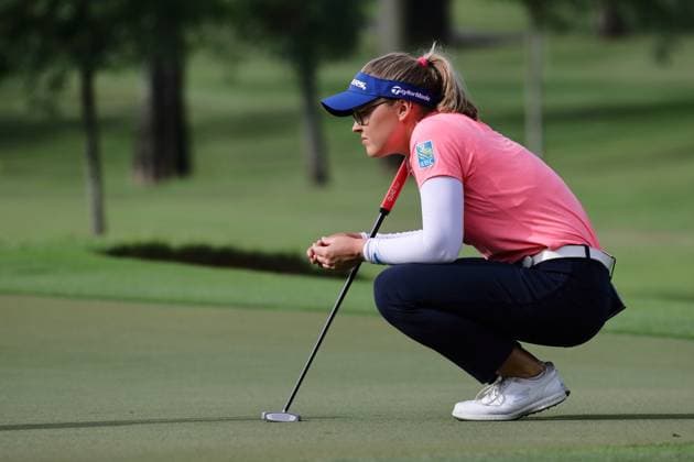 HSBC Women s World Championship, WM, Weltmeisterschaft - Round Three Brooke Henderson of Canada is in action during round three of the HSBC Women s World Championship at Sentosa Golf Club in Singapore, on March 2, 2024. Singapore Singapore  Copyright: xSuhaimixAbdullahx originalFilename:abdullah-notitle240302_npk7b.jpg