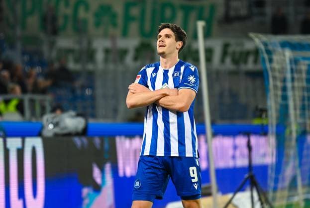 Germany, Karlsruhe, 02.03.2024, BBBank Wildpark, Karlsruher SC vs SpVgg Greuther Fuerth - 2. Bundesliga, Igor Matanovic (Karlsruher SC) celebrates his goal Karlsruhe BBBank Wildpark Baden-Wuerttemberg Germany