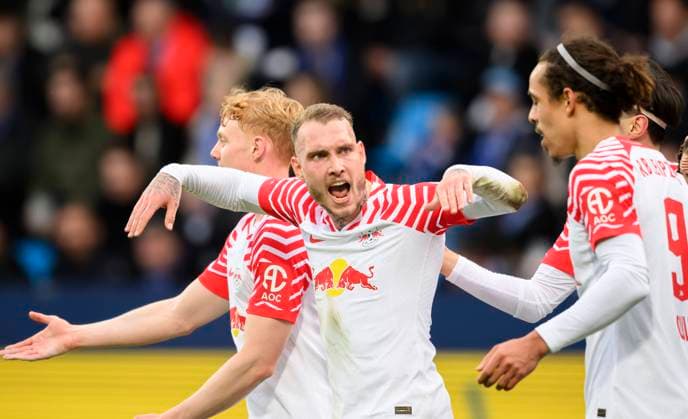 Jubel L, David RAUM (L) Gestik, Geste, r. Yussuf POULSEN (L) Fussball 1. Bundesliga, 24.Spieltag, VfL Bochum (BO) - RB Leipzig (L) 1:4, am 02.03.2024 in Bochum Deutschland. DFL regulations prohibit any use of photographs as image sequences and or quasi-video Â