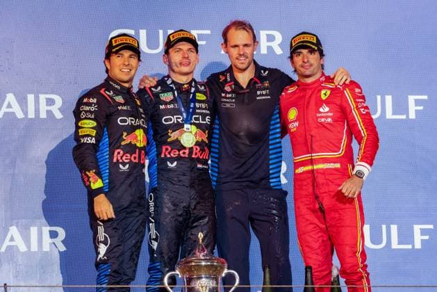 Formel 1 GP Bahrain. Samstag 02.03.2024 Podium in Bahrian mit: Sergio Perez 11, Oracle Red Bull Racing, Max Verstappen 1, Oracle Red Bull Racing, Carlos Sainz 55, Scuderia Ferrari; Formel 1 GP Bahrain. Samstag 02.03.2024 Copyright: xBEAUTIFULxSPORTS Erlhofx
