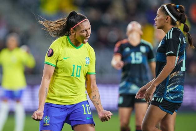 Sport Themen der Woche KW09 Sport Bilder des Tages RECORD DATE NOT STATED Concacaf W Gold Cup 2024 Brazil 5-1 Argentina Bia Zaneratto celebrates her goal 5-1 of Brazil during the Quarter-finals match between Brazil and Argentina as part of the Concacaf Womens Gold Cup 2024, at BMO Stadium on March 02, 2024 in Los Angeles, California, United States. LOS ANGELES CALIFORNIA UNITED STATES  Copyright: xJorgexMartinezx 20240302234017_CWGC_2024_CF_BRA_ARG_ZANERATTO165