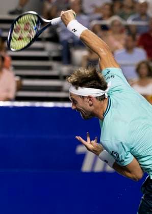 (240303) -- ACAPULCO, March 3, 2024 -- Norway s Casper Ruud hits a return during the men s singles final against Australia s Alex De Minaur at the 2024 ATP, Tennis Herren Mexican Open tennis tournament in Acapulco, Mexico, March 2, 2024. ) (SP)MEXICO-ACAPULCO-TENNIS-ATP-MEXICAN OPEN-FINAL LixMengxin 