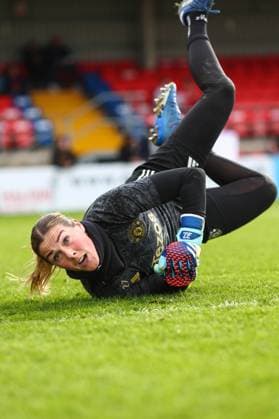 West Ham v Man Utd Women 3 March 2024, London - Women™s Super League Football - West Ham United v Manchester United, ManU Women - Manchester United goalkeeper Mary Earps warms up - Photo: Charlotte Wilson Offside. London UK Copyright: xCharlottexWilsonx xOffsidexOffside
