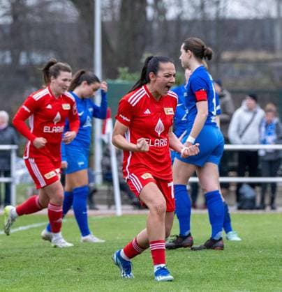 Fussball, Frauen, Saison 2023 2024, BFV-Pokal Polytan-Pokal (Viertelfinale), 1. FC Union Berlin - Hertha BSC, Athanasia Moraitou (1. Frauen 1. FC Union), Jubel nach Tor zum 3:0, 03.03. 2024, Copyright: xMatthiasxKochx