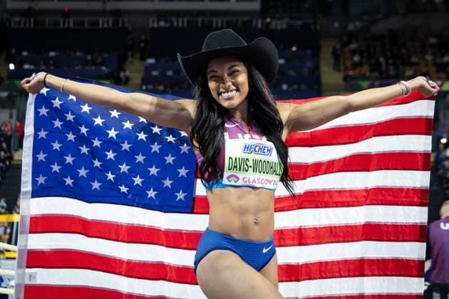 Sport Themen der Woche KW09 Sport Bilder des Tages World Athletics Indoor Championships; Glasgow, 03.03.2024 DAVIS-WOODHALL, Tara (USA) gewinnt das Weitsprung-Finale der Frauen und feiert sich für Gold an Tag 3 (Vormittagssession) der World Athletics Indoor Championships in Glasgow (Schottland Vereinigtes Königreich) am 22.08.2023. *** World Athletics Indoor Championships Glasgow, 03 03 2024 DAVIS WOODHALL, Tara USA wins the womens long jump final and celebrates for gold on day 3 morning session of the World Athletics Indoor Championships in Glasgow Scotland United Kingdom on 22 08 2023 Copyright: xBEAUTIFULxSPORTS AxelxKohringx