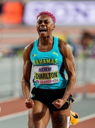 Bilder des Jahres 2024, Sport 03 März Sport Themen der Woche KW09 Sport Bilder des Tages Devynne Charlton of Bahamas wins the 60 Metres Hurdles Women final race ahead of CyrÃ na Samba-Mayela of France, left. Charlton won gold with Samba-Mayela winning silver and Pia Skrzyszowska of Poland winning bronze. 2024 World Athletics Indoor Championships, Day Three, Athletics, Commonwealth Arena, Glasgow, UK - 03 Mar 2024  Copyright: xStuartxWallace Shutterstockx 14370447ct