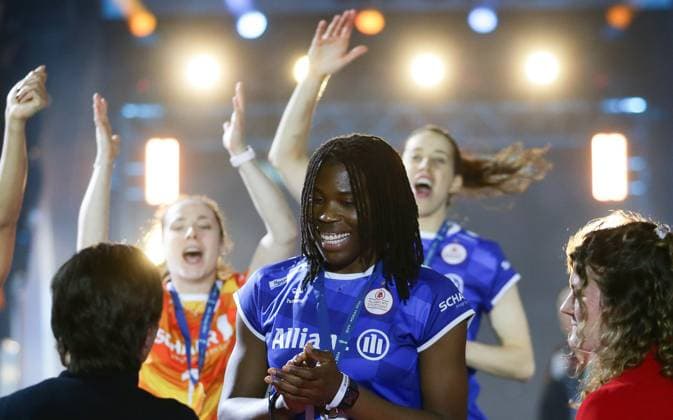 Mannheim , DVV-Pokalfinale der Frauen , SC Potsdam vs. Allianz MTV Stuttgart , Krystal Rivers ( Stgt )