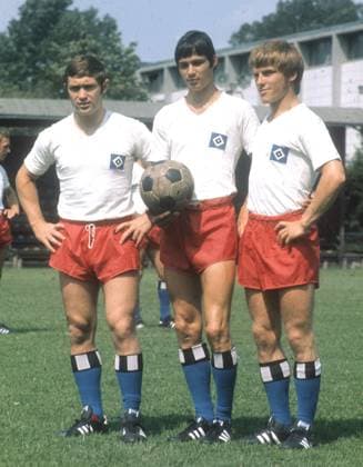 Neuzugänge beim Hamburger SV zur Saison 1970 1971,von links : Gerd Klier, Hans-Jürgen Ripp, Heinz Bonn 15.07.1970. Editorial use only ! nur fuer journalistische Zwecke ! *** New arrivals at Hamburger SV for the 1970 1971 season, from left Gerd Klier, Hans Jürgen Ripp, Heinz Bonn 15 07 1970 Editorial use only for journalistic purposes HM