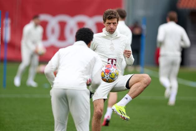 Thomas Mueller 25 (FC Bayern Muenchen) beim Abschlusstraining, Abschlusstraining, FC Bayern Muenchen, Champions League, Fussball, Achtelfinale, Rueckspiel, 04.03.2024 Muenchen Bayern Deutschland