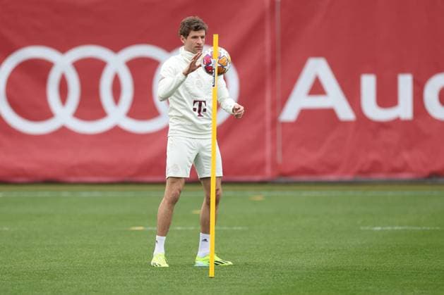 Thomas Mueller 25 (FC Bayern Muenchen) beim Abschlusstraining, Abschlusstraining, FC Bayern Muenchen, Champions League, Fussball, Achtelfinale, Rueckspiel, 04.03.2024 Muenchen Bayern Deutschland