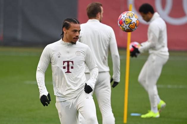 Leroy SANE (Bayern Muenchen) am Ball,Aktion. Fussball Champions League ABSCHLUSSTRAINING vor Achtelfinal Rueckspiel FC Bayern Muenchen-Lazio Rom am 04.03.2024