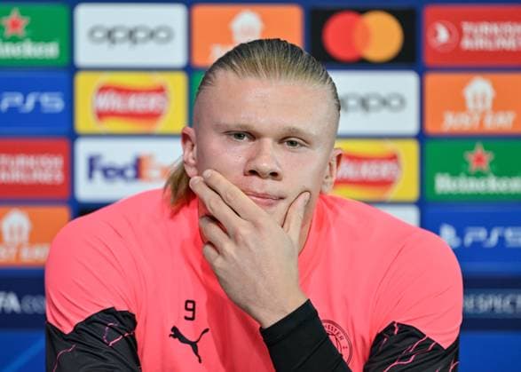 Sport Themen der Woche KW10 Sport Bilder des Tages Manchester City Champions League press conference, PK, Pressekonferenz Erling Haaland of Manchester City, during the Manchester City Champions League press Conference at Etihad Campus, Manchester, United Kingdom, 5th March 2024 (Photo by Cody Froggatt News Images) Manchester Etihad Campus Manchester United, ManU Kingdom Copyright: xCodyxFroggatt NewsxImagesx