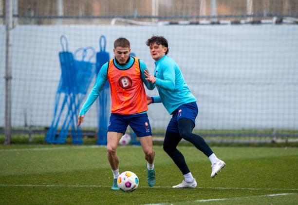 Fussball, Herren, Saison 2023 2024, 1. Bundesliga, Hertha BSC, Training, v. l. Marten Winkler (Hertha BSC), Fabian Reese (Hertha BSC), 05.03. 2024,