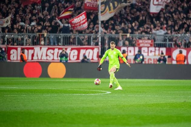 Manuel Neuer, (FC Bayern Muenchen, 01), GER, FC Bayern Muenchen (FCB) vs. Lazio Rome (SSL), Fussball, UEFA Champions League, Achtelfinal Rueckspiel, Saison 2023 2024, 05.03.2024, DFB DFL regulations prohibit any use of photographs as image sequences and or quasi-video., GER, FC Bayern Muenchen (FCB) vs. Lazio Rome (SSL), Fussball, UEFA Champions League, Achtelfinal Rueckspiel, Saison 2023 2024, 05.03.2024 Muenchen Copyright: xEibner-Pressefoto SaschaxWaltherx EP_EER