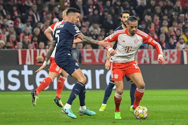 05.03.2024, xemx, Fussball UEFA Champions League 1 8 Finale, FC Bayern Muenchen - Lazio Rom emspor, v.l. Matias Vecino (Lazio Rom), Leroy Sane (FC Bayern Muenchen) (DFL DFB REGULATIONS PROHIBIT ANY USE OF PHOTOGRAPHS as IMAGE SEQUENCES and or QUASI-VIDEO) Muenchen
